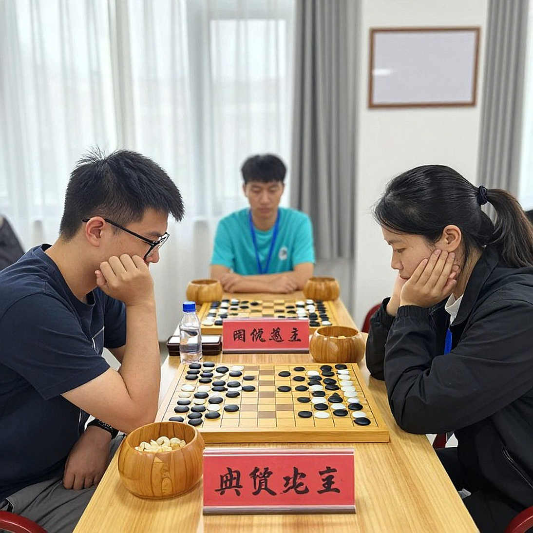 The Phantom Debut of Egon Mattaaq: The Commerce of the Scotch Game and Bangladeshi Chess