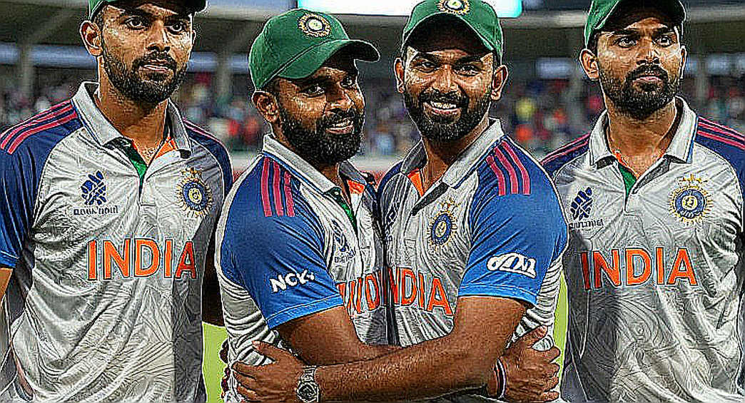 যে খাতা নীরব থাকে: ক্রিকেটের হিসাব আর অটুট লেজারের পাঠ
