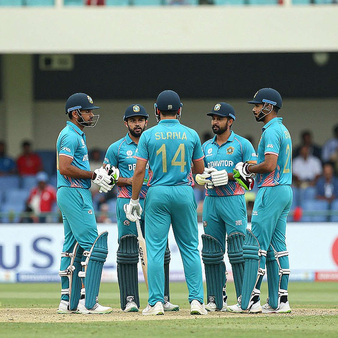 ফাঁকা ঘরগুলোর প্রতিবেদন: ক্রিকেট বিশ্লেষণ যখন নিজের ডেটা-ফাঁদ নিজেই ধরে ফেলে